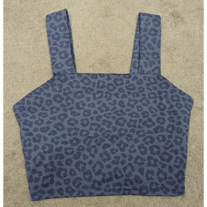 Barre 3 sz M Intimates Leopard Print Crop Tank Top has a shelf bra purple 1407